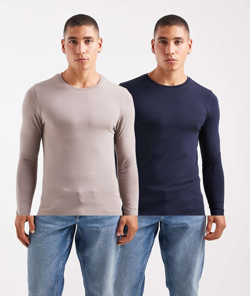 ASOS DESIGN - 2er-Pack langärmlige Basic-Muskelshirts in Steinbeige und Marineblau-Bunt von ASOS DESIGN