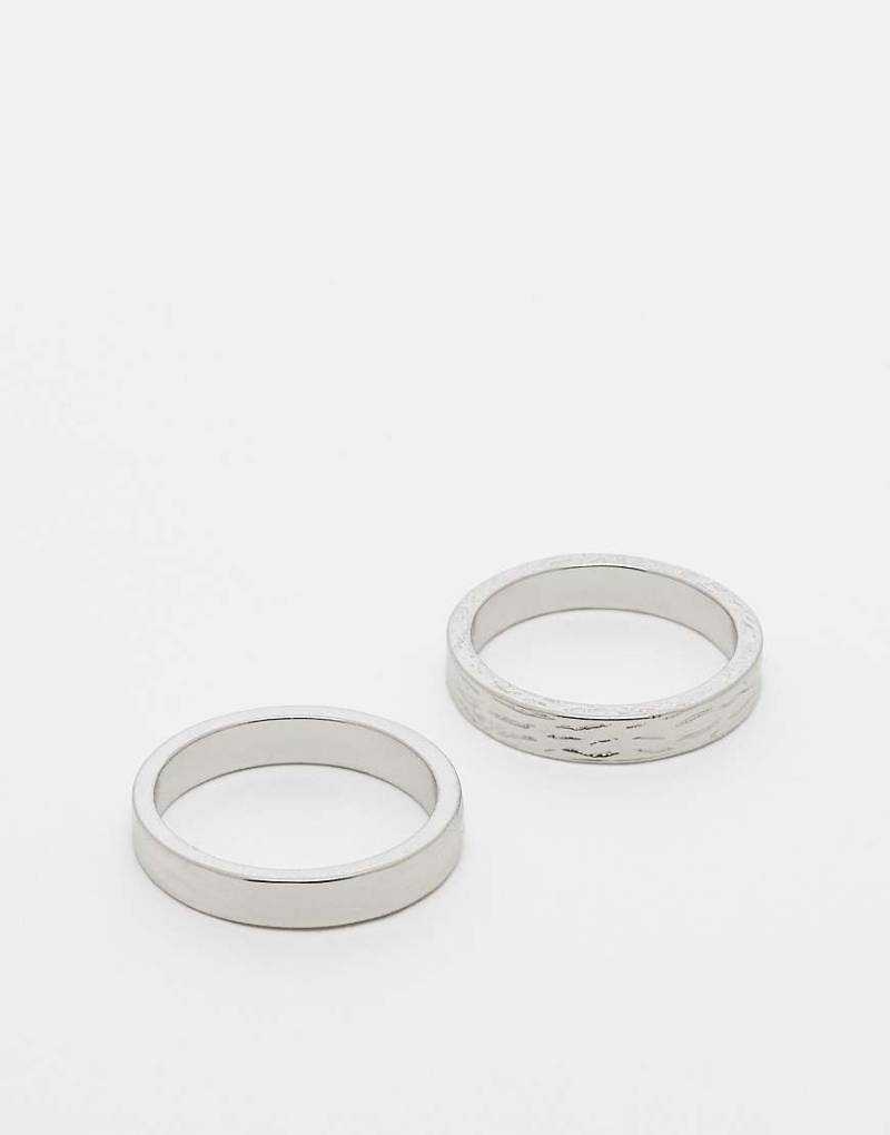 ASOS DESIGN - 2er-Pack silberfarbene Bandringe mit Struktur von ASOS DESIGN
