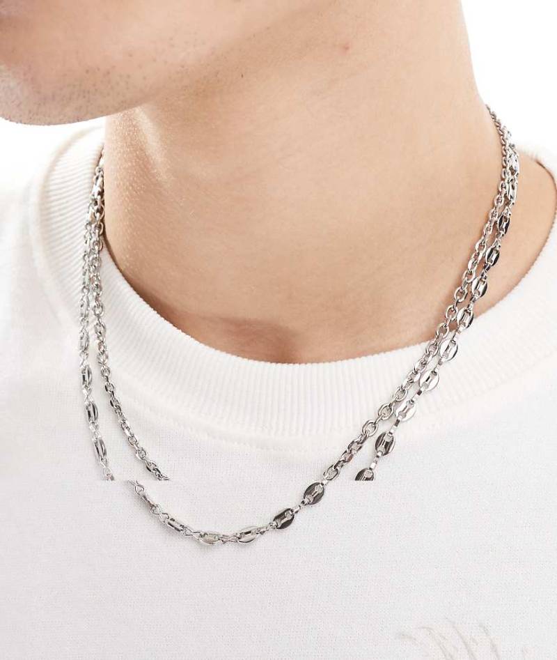ASOS DESIGN - 2er-Set silberfarbene Halsketten aus wasserfestem Edelstahl mit verschiedenen Designs von ASOS DESIGN