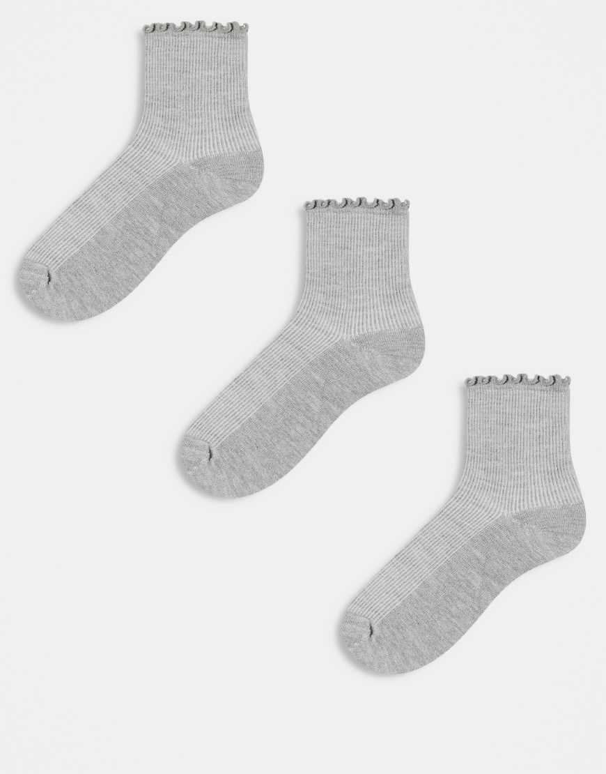 ASOS DESIGN - 3er-Pack Knöchelsocken in anthrazitgrau meliert mit Rüschenrand von ASOS DESIGN