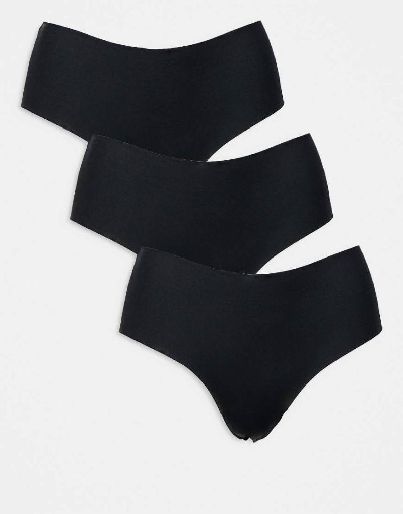 ASOS DESIGN - 3er-Pack sich nicht abzeichnende hüfthohe Slips in Schwarz von ASOS DESIGN