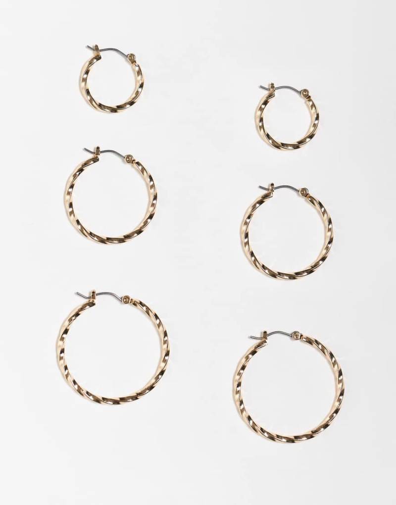 ASOS DESIGN - 3er-Pack verdrehte Creolen in Gold-Optik-Goldfarben von ASOS DESIGN