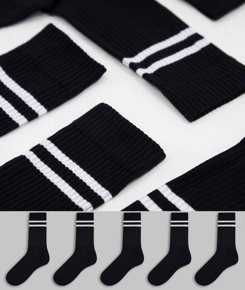 ASOS DESIGN - 5er-Pack Sportsocken in Schwarz mit Streifen in Weiß von ASOS DESIGN
