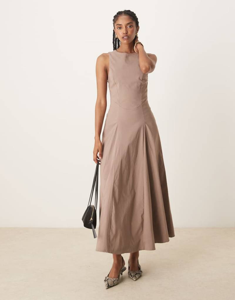 ASOS DESIGN - Ärmelloses Bengaline-Midikleid in Mokka-Braun mit Korsett-Taille von ASOS DESIGN