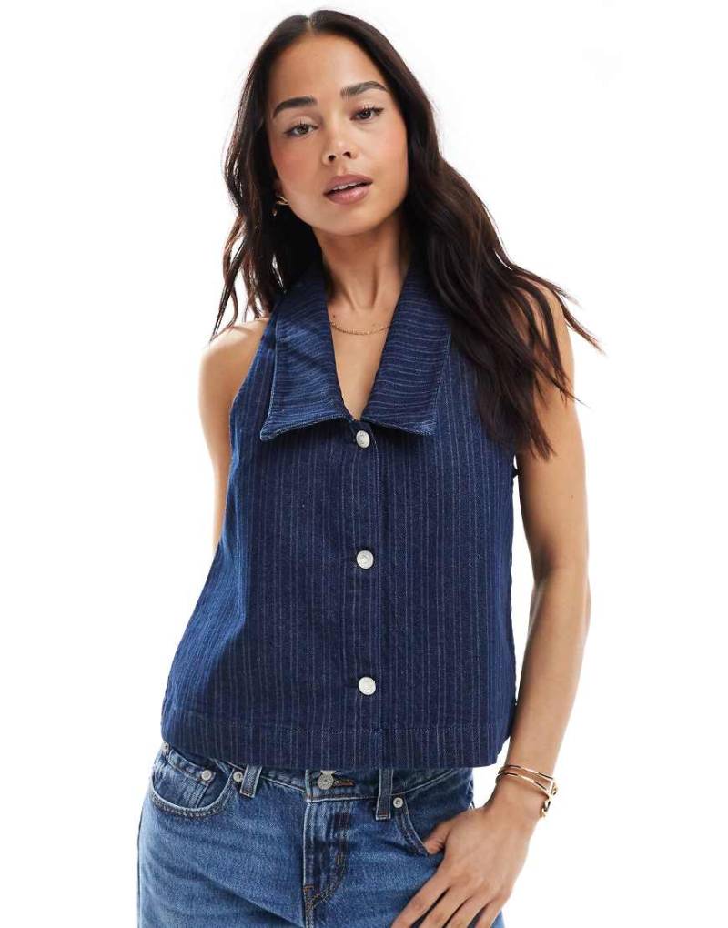 ASOS DESIGN - Ärmelloses Jeans-Oberteil mit Matrosenkragen-Marineblau von ASOS DESIGN