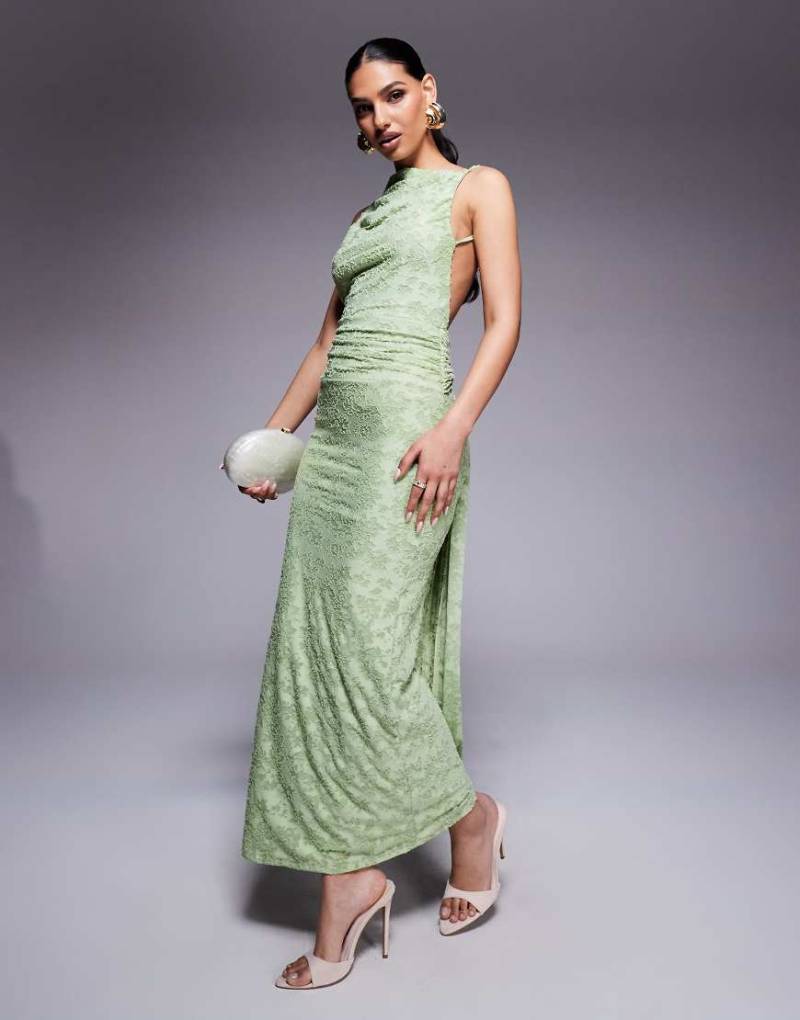 ASOS DESIGN - Ärmelloses Maxikleid in Grün mit Rückenausschnitt und Schärpendetail von ASOS DESIGN