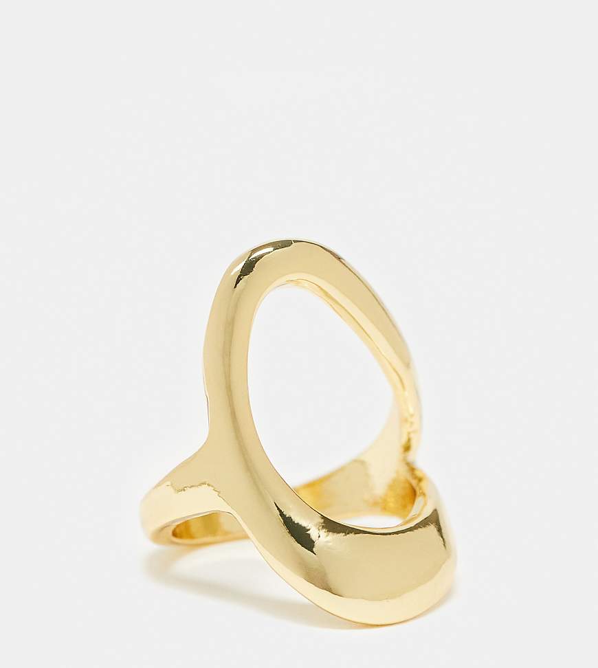 ASOS DESIGN - Abstrakter Ring mit 14-Karat-Vergoldung-Goldfarben ASOS DESIGN - Abstrakter Ring mit 14-Karat-Vergoldung-Goldfarben von ASOS DESIGN