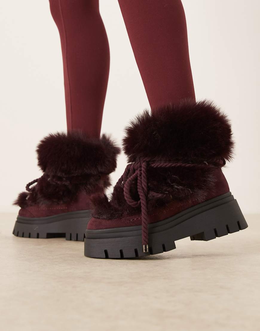 ASOS DESIGN - Acclaim - Schneestiefel zum Schnüren in Burgunderrot mit Lammfellimitat von ASOS DESIGN