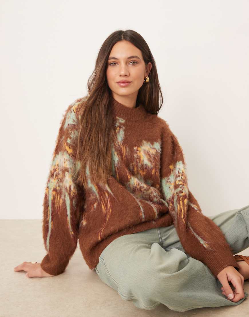 ASOS DESIGN - Angerauter Oversize-Pullover in Braun mit Rundhalsausschnitt und abstraktem Blumenmuster-Brown von ASOS DESIGN