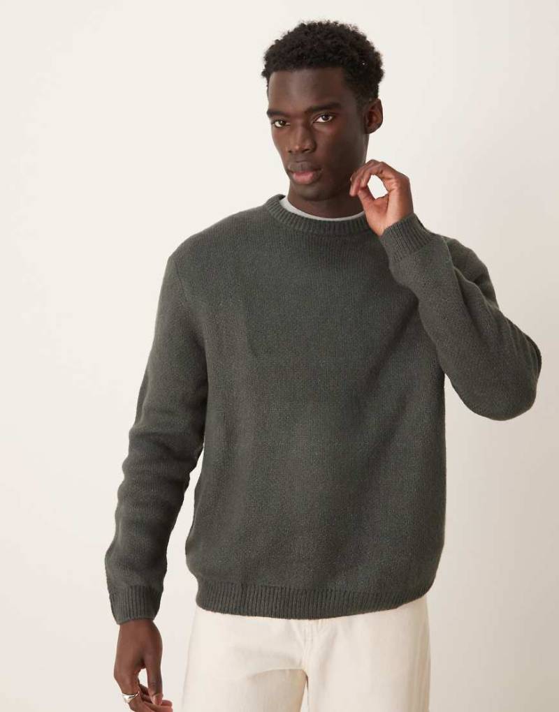 ASOS DESIGN - Angerauter Oversize-Strickpullover in Anthrazit-Grau von ASOS DESIGN