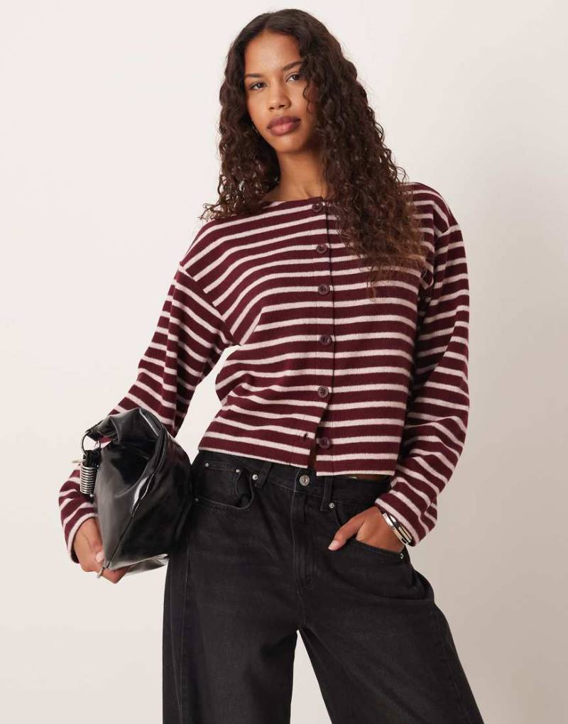 ASOS DESIGN - Angerautes Oberteil in Burgunderrot mit Streifen und durchgehender Knopfleiste, Kombiteil von ASOS DESIGN