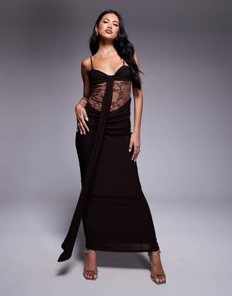 ASOS DESIGN - Anschmiegsames Hybrid-Maxikleid in Schokobraun mit Ausbrenner-Samt von ASOS DESIGN