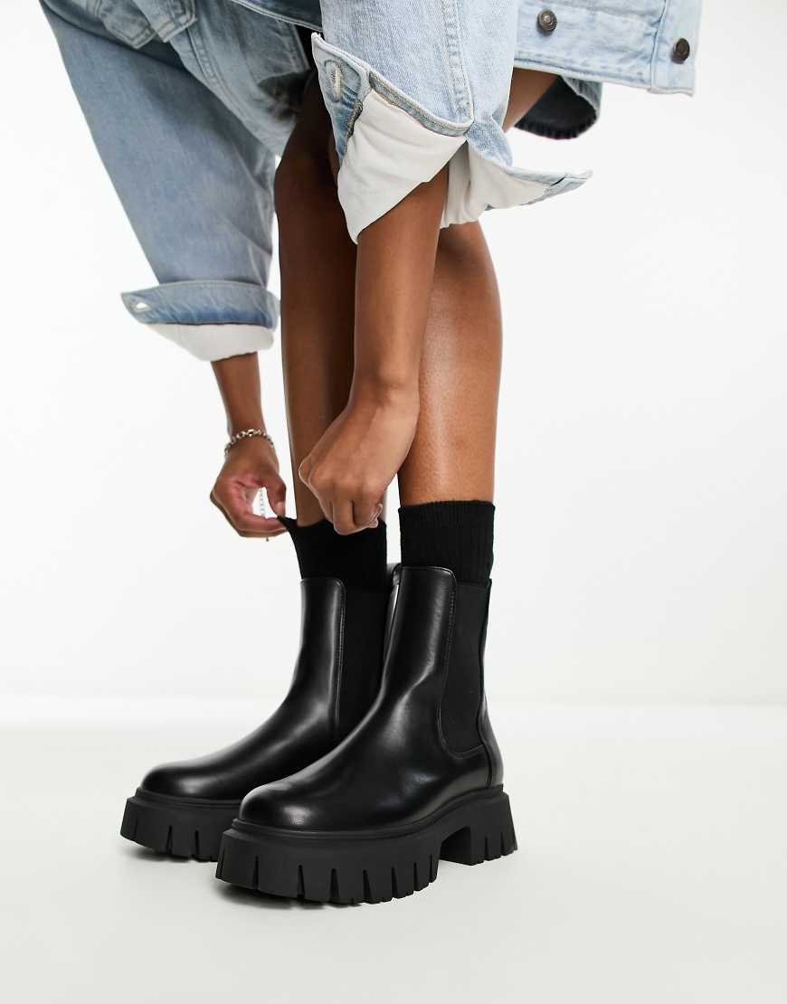 ASOS DESIGN - Anthem - Chelsea-Stiefel in Schwarz mit dicker Sohle von ASOS DESIGN