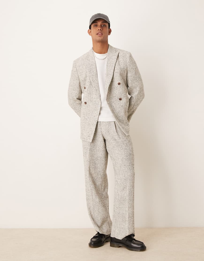 ASOS DESIGN - Anzughose aus strukturiertem Stoff in Weiß und Schwarz mit weitem Bein-Grau ASOS DESIGN - Anzughose aus strukturiertem Stoff in Weiß und Schwarz mit weitem Bein-Grau von ASOS DESIGN