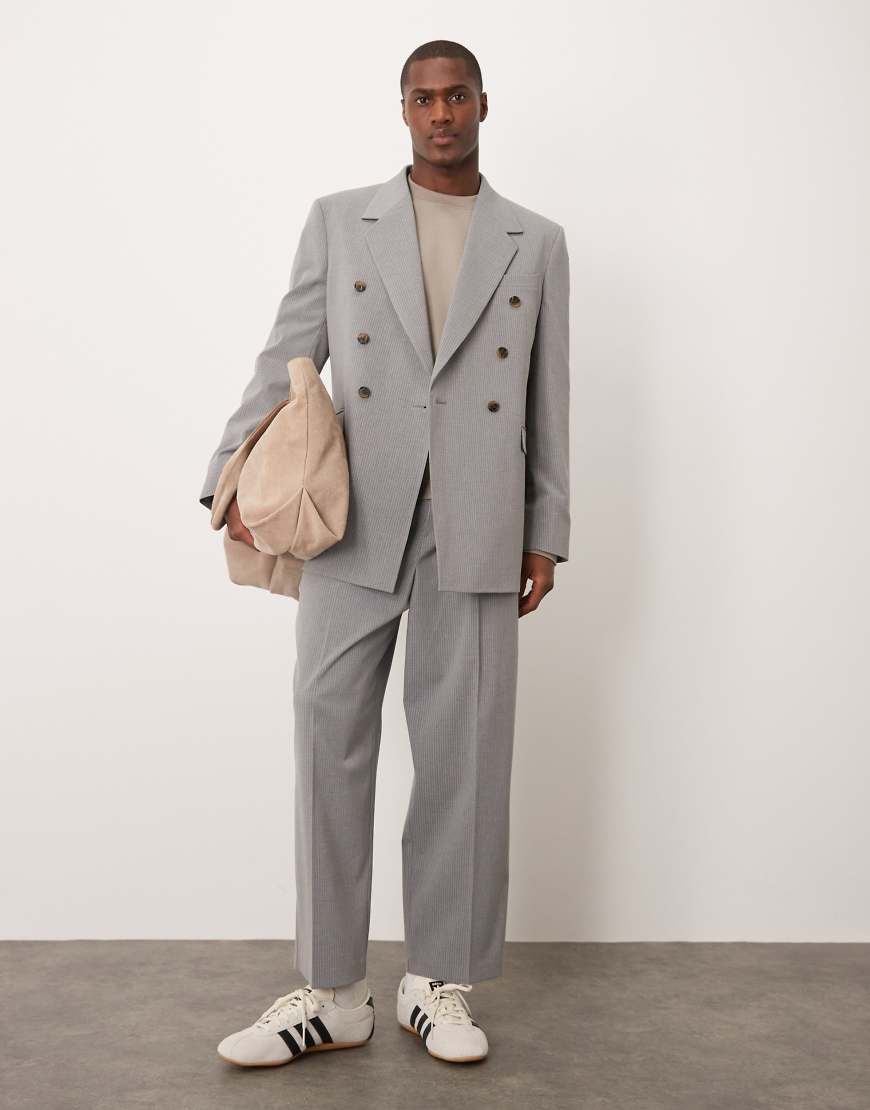 ASOS DESIGN - Anzughose in Grau mit Nadelstreifen und Ballonschnitt ASOS DESIGN - Anzughose in Grau mit Nadelstreifen und Ballonschnitt von ASOS DESIGN