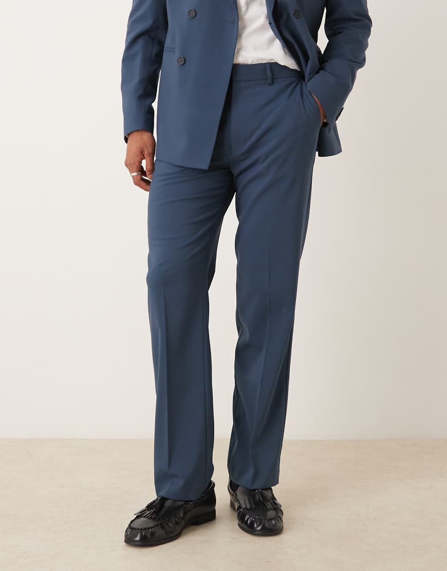 ASOS DESIGN - Anzughose in Marineblau mit geradem Schnitt ASOS DESIGN - Anzughose in Marineblau mit geradem Schnitt von ASOS DESIGN