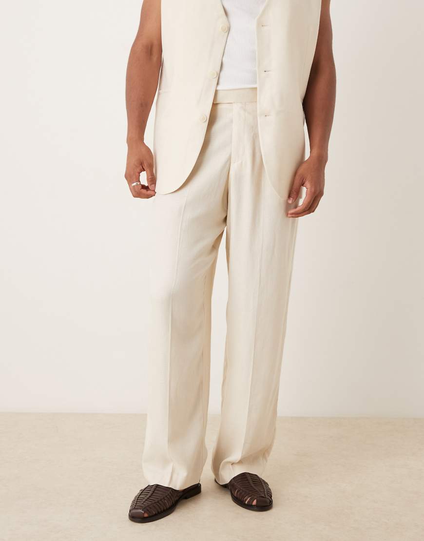 ASOS DESIGN - Anzughose mit Leinen in Weiß und weitem Bein von ASOS DESIGN