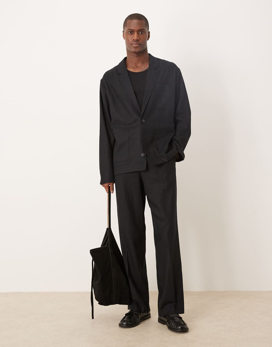 ASOS DESIGN - Anzughose zum Reinschlüpfen aus Twill in Schwarz mit weitem Bein ASOS DESIGN - Anzughose zum Reinschlüpfen aus Twill in Schwarz mit weitem Bein von ASOS DESIGN