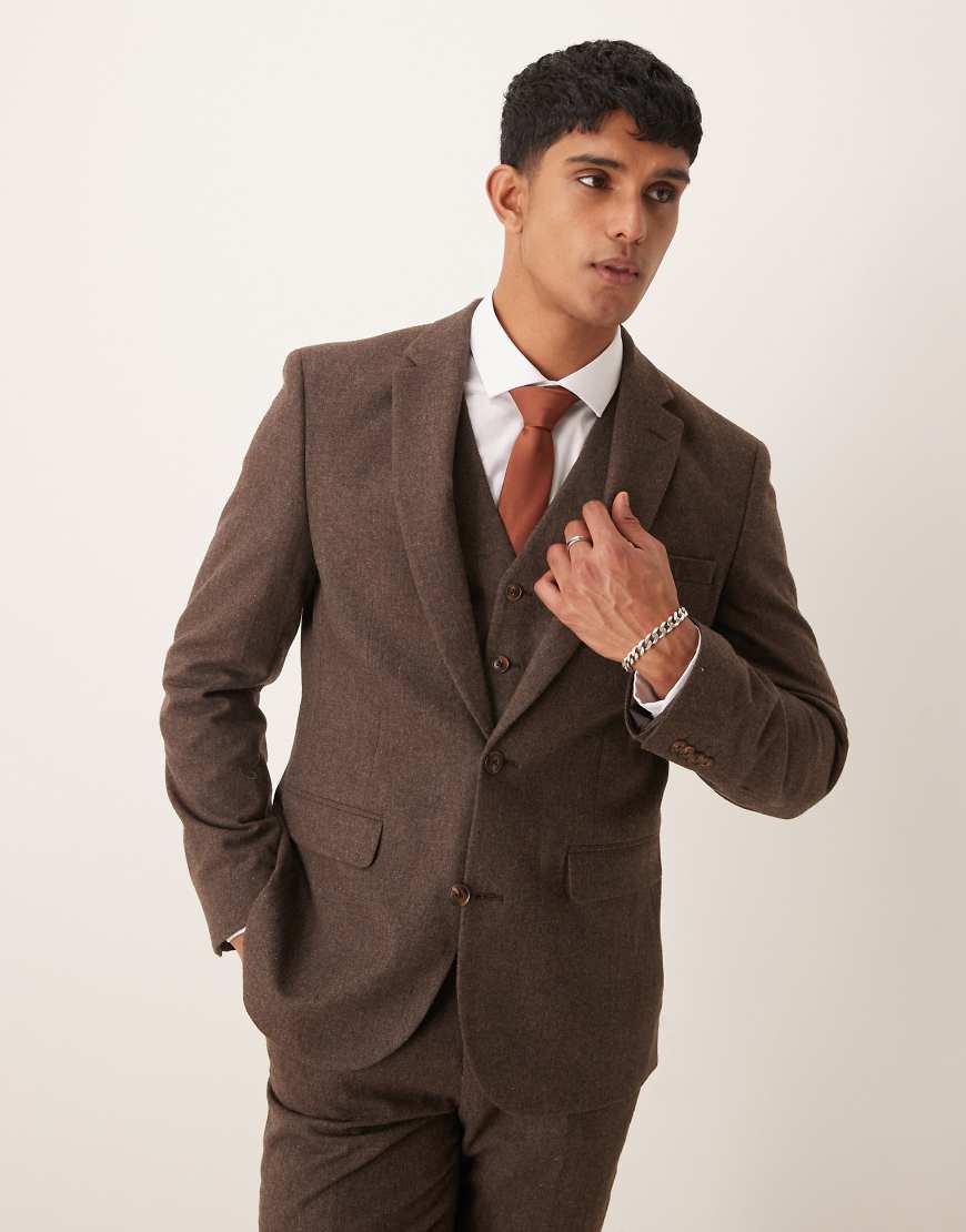 ASOS DESIGN - Anzugjacke aus Flanell-Wollmischgewebe in Braun mit schmalem Schnitt ASOS DESIGN - Anzugjacke aus Flanell-Wollmischgewebe in Braun mit schmalem Schnitt von ASOS DESIGN