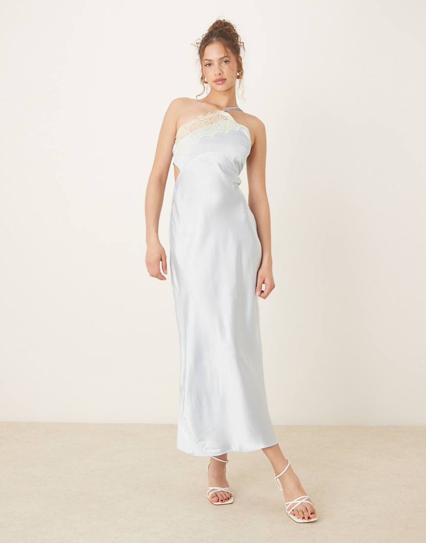 ASOS DESIGN - Asymmetrisch geschnittenes Träger-Midikleid in Blassblau mit Spitze ASOS DESIGN - Asymmetrisch geschnittenes Träger-Midikleid in Blassblau mit Spitze von ASOS DESIGN