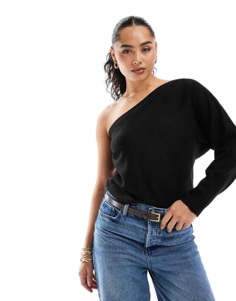 ASOS DESIGN - Asymmetrischer Strickpullover in Schwarz mit One-Shoulder-Design von ASOS DESIGN