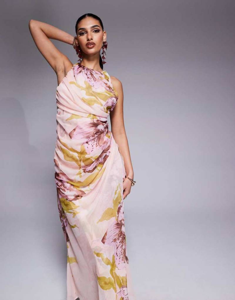 ASOS DESIGN - Asymmetrisches, drapiertes Maxikleid mit Rückenausschnitt und überdimensionalem rosa Blumenmuster-Bunt von ASOS DESIGN