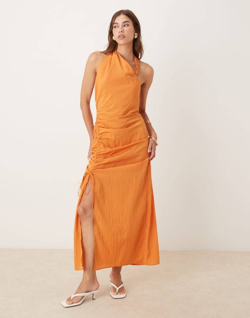 ASOS DESIGN - Asymmetrisches Midikleid mit gerafftem Tunnelzug auf der Seite-Bunt von ASOS DESIGN