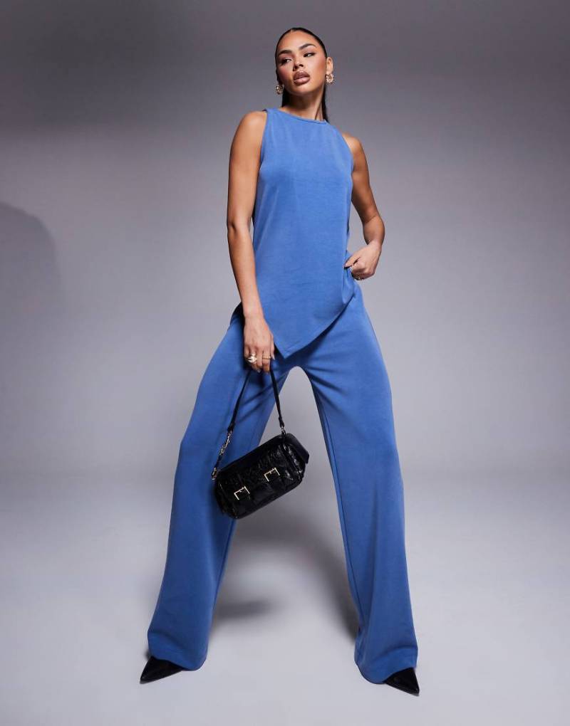 ASOS DESIGN - Asymmetrisches Top aus Cuprostoff in Indigoblau, Kombiteil von ASOS DESIGN