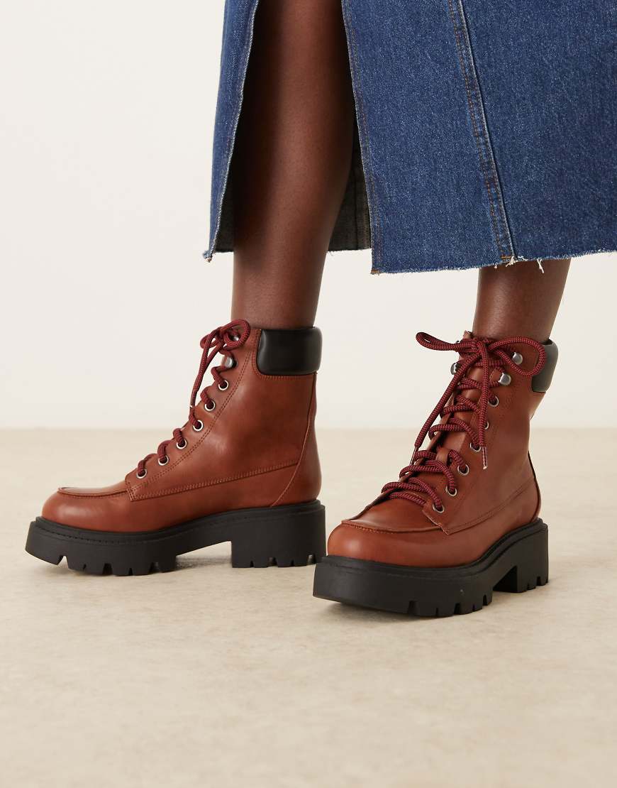 ASOS DESIGN - Author - Worker-Stiefel zum Schnüren in Hellbraun-Brown von ASOS DESIGN