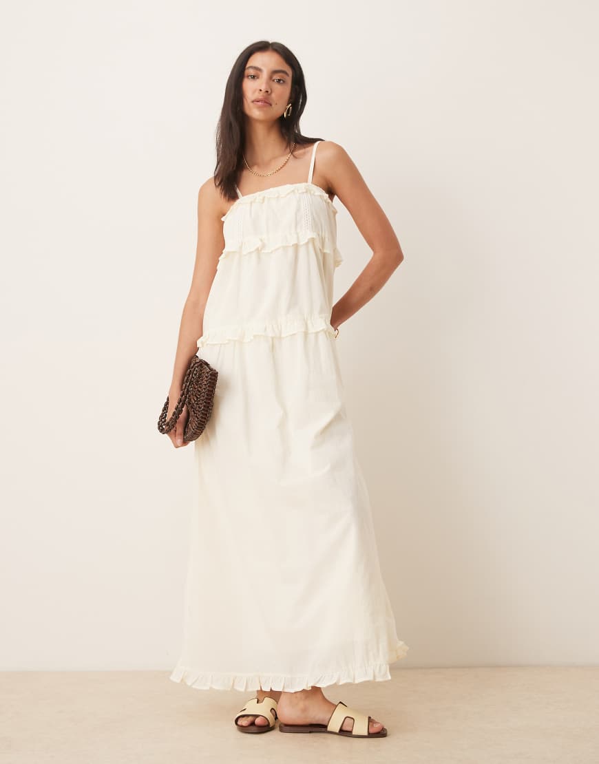 ASOS DESIGN - Babydoll-Maxikleid aus Baumwolle in Elfenbeinweiß mit Einsätzen und Borte von ASOS DESIGN
