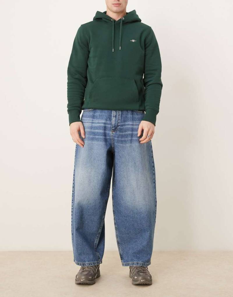 ASOS DESIGN - Weite Oversize-Jeans in verwaschenem Hellblau mit Farbstich von ASOS DESIGN