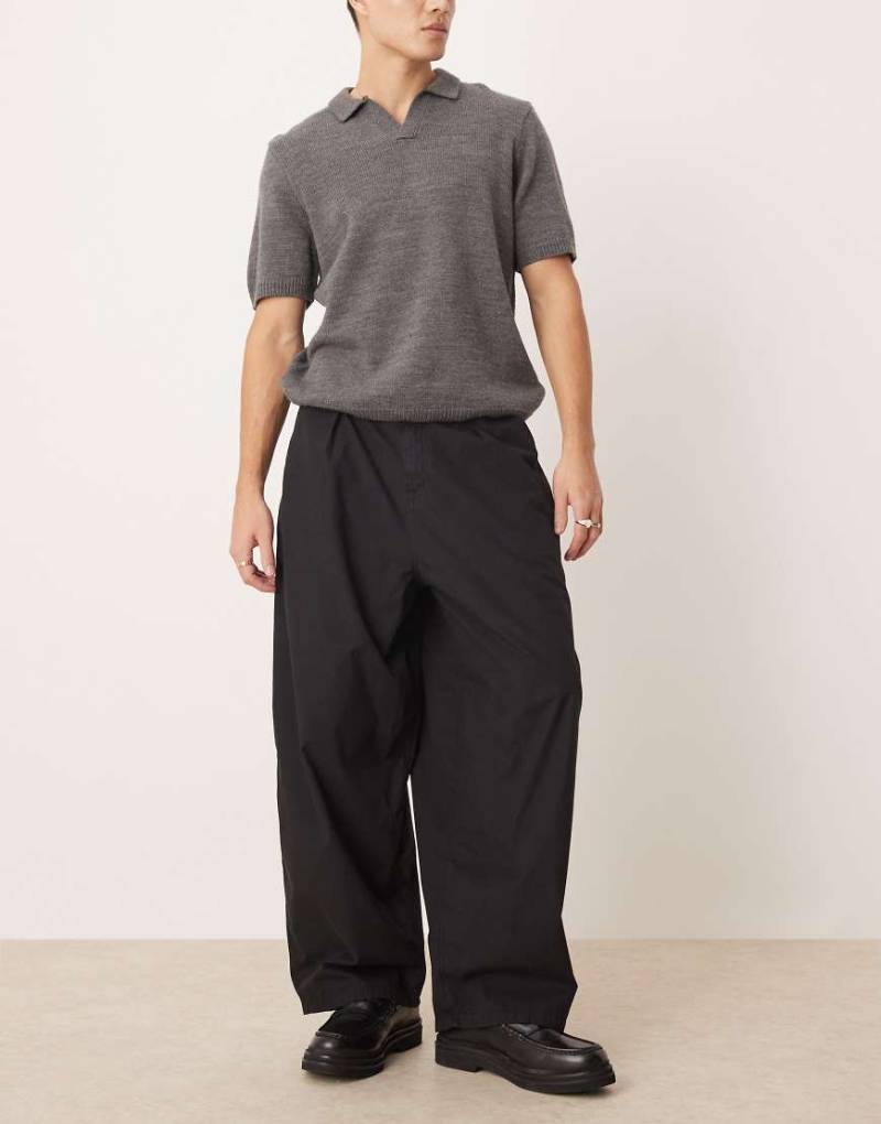 ASOS DESIGN - Ballonhose in Schwarz mit D-Ring und weitem Ballon-Schnitt von ASOS DESIGN