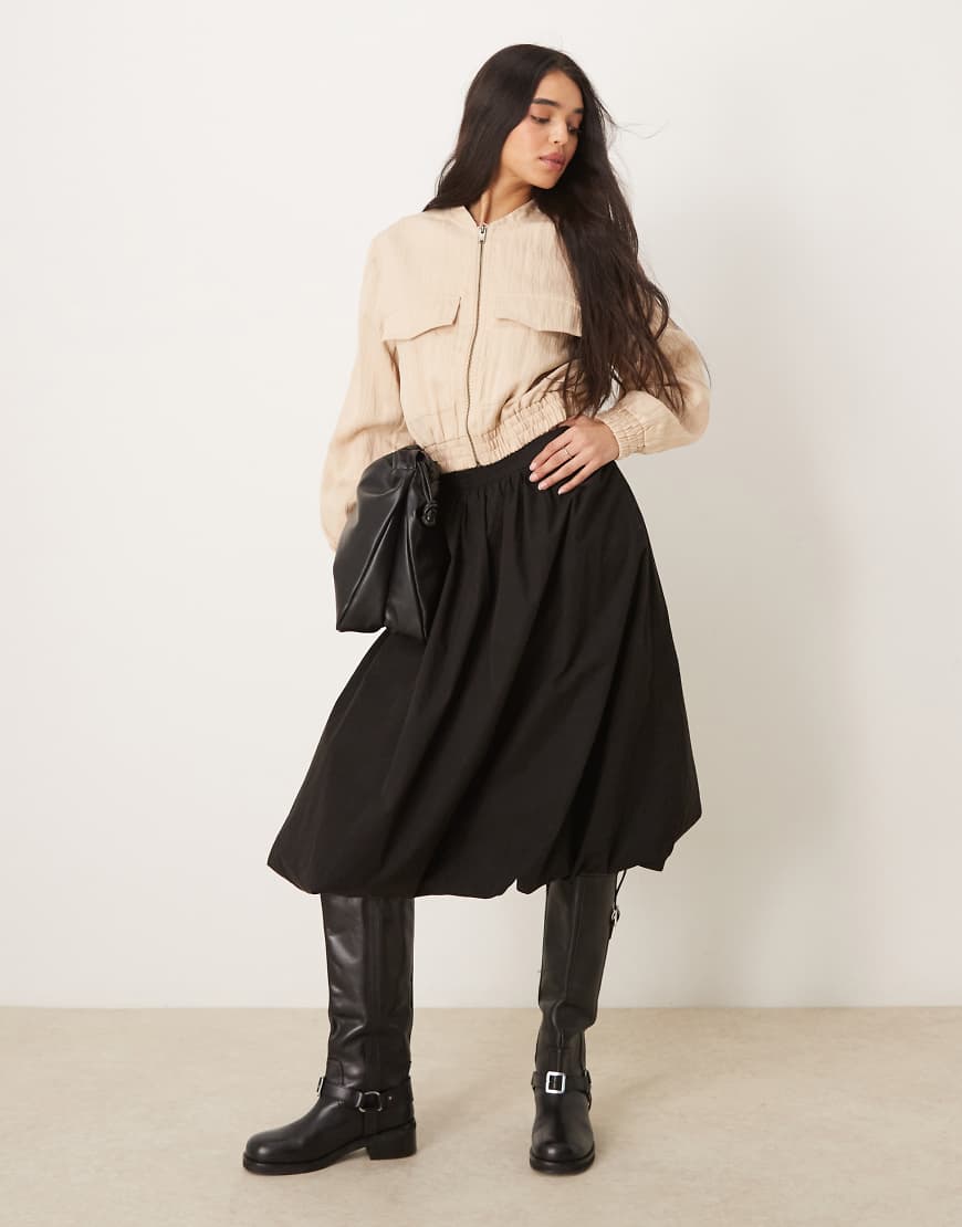 ASOS DESIGN - Ballonrock in Schwarz in Midilänge von ASOS DESIGN
