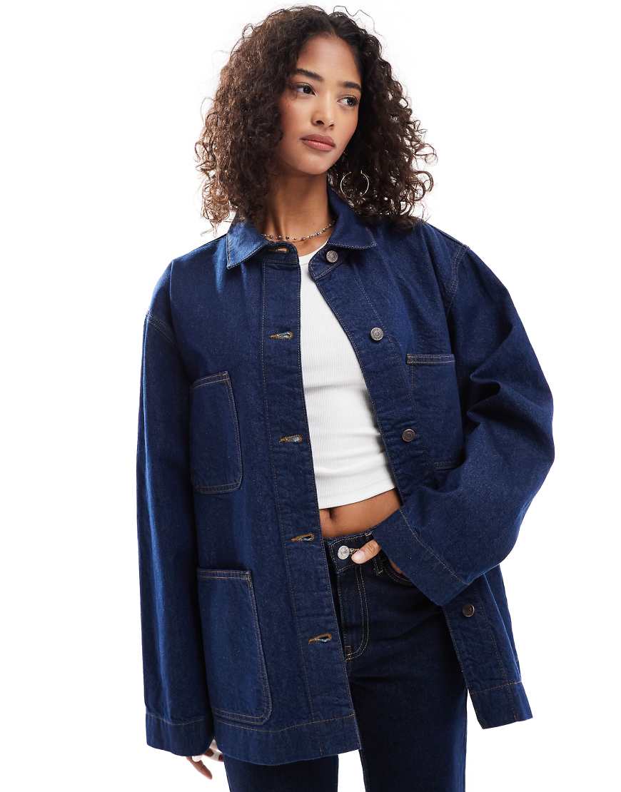 ASOS DESIGN - Barn-Jeansjacke in Rinse-Waschung-Marineblau von ASOS DESIGN