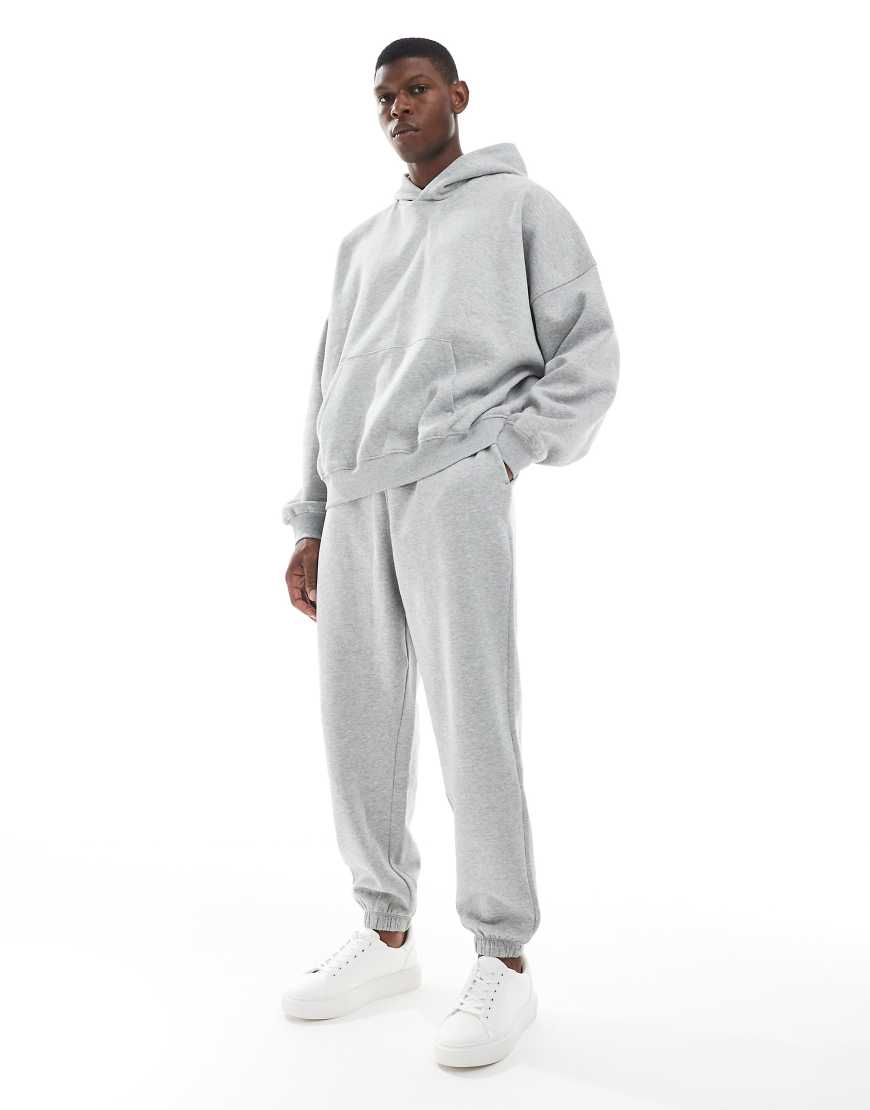 ASOS DESIGN - Basic-Jogginghose in meliertem Grau mit Oversize-Schnitt von ASOS DESIGN