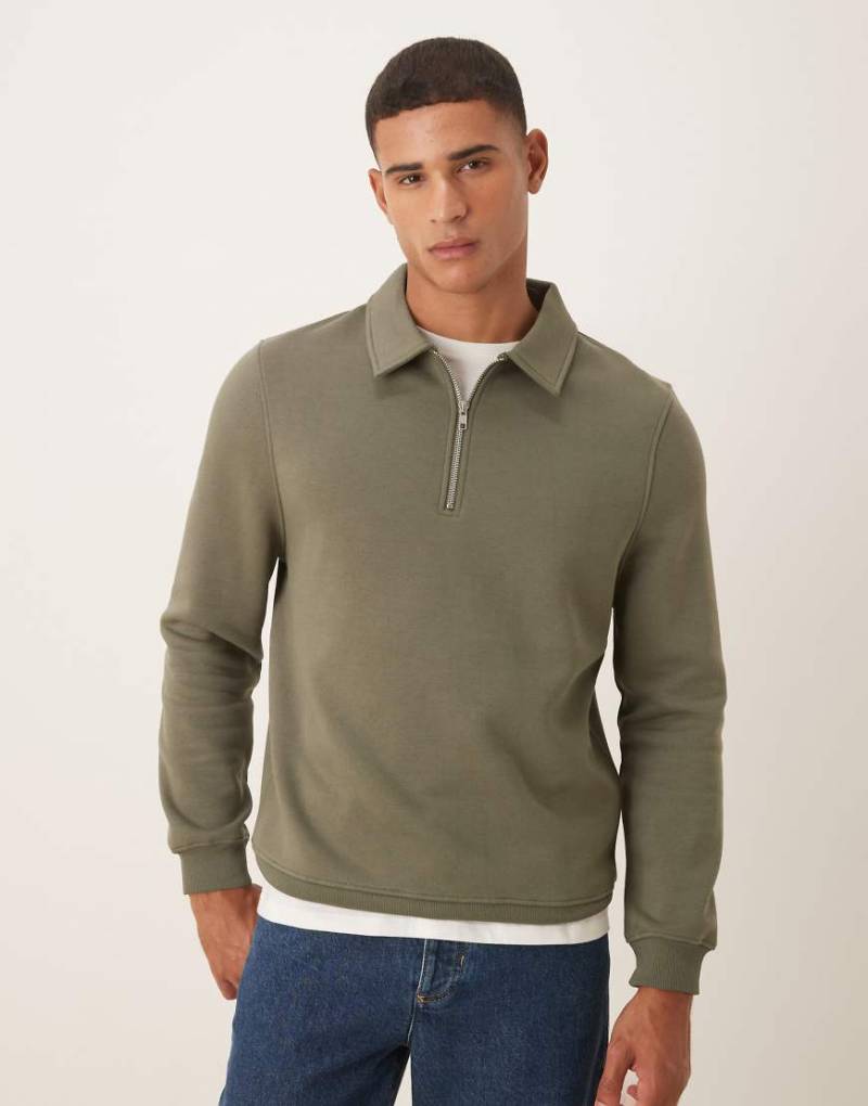 ASOS DESIGN - Basic-Sweatshirt in Grün mit kurzem Reißverschluss und Kragen von ASOS DESIGN