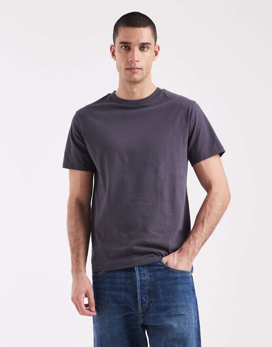 ASOS DESIGN - Basic-T-Shirt in Anthrazit mit Rundhalsausschnitt-Grau von ASOS DESIGN