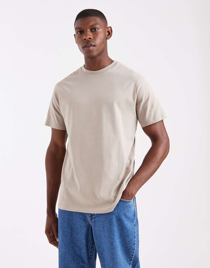 ASOS DESIGN - Basic-T-Shirt in Beige mit Regular-Fit-Schnitt-Neutral von ASOS DESIGN