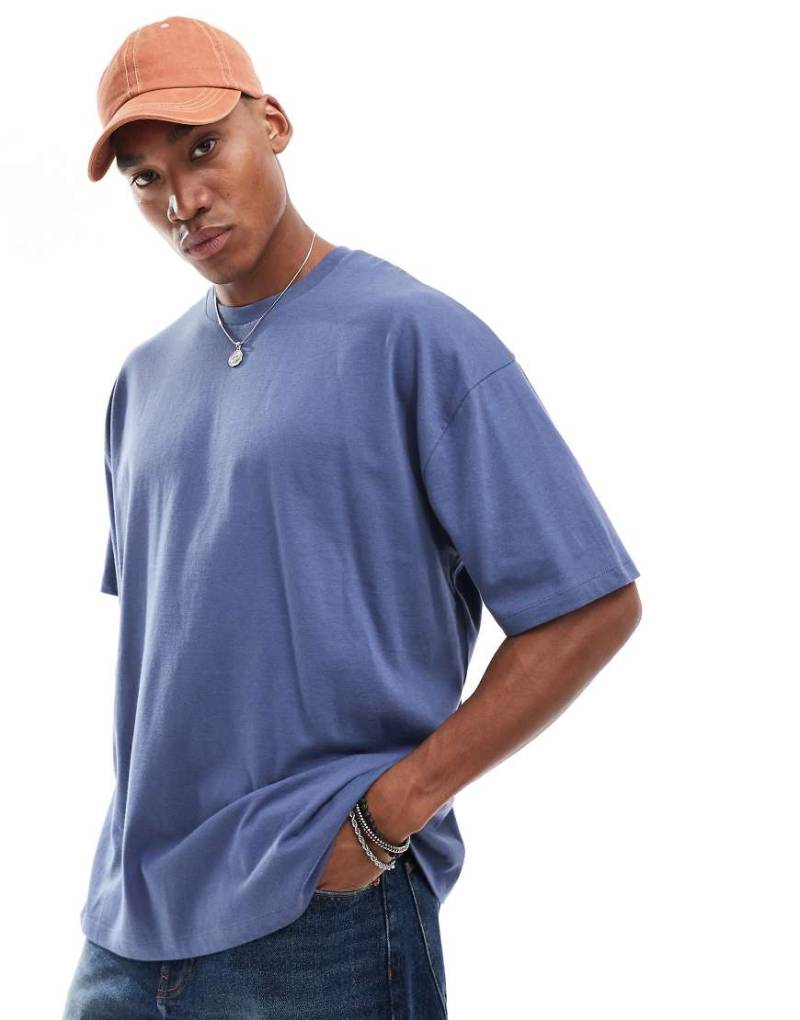 ASOS DESIGN - Basic-T-Shirt in Blau mit Oversize-Schnitt von ASOS DESIGN