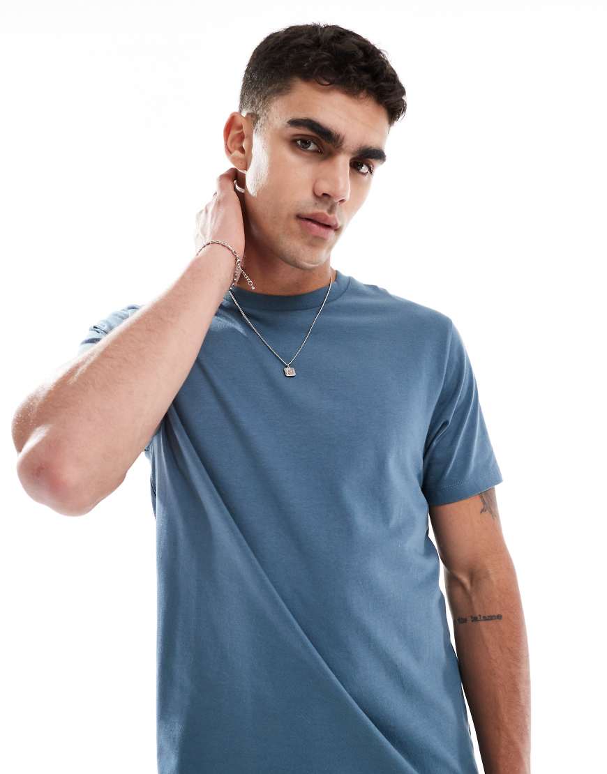 ASOS DESIGN - Basic-T-Shirt in Blau mit Rundhalsausschnitt-Grau ASOS DESIGN - Basic-T-Shirt in Blau mit Rundhalsausschnitt-Grau von ASOS DESIGN