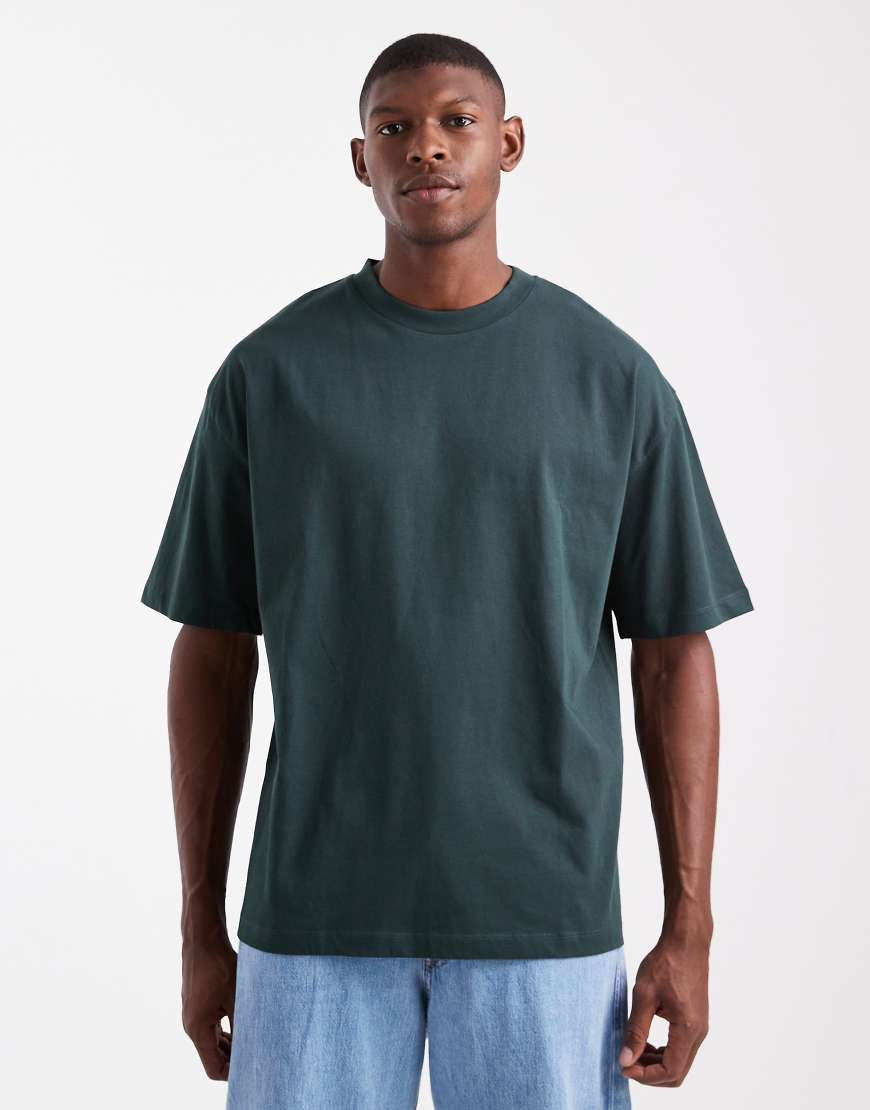 ASOS DESIGN - Basic-T-Shirt in Dunkelgrün mit Oversize-Schnitt von ASOS DESIGN
