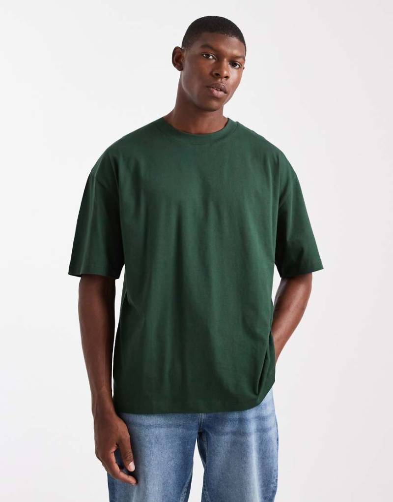 ASOS DESIGN - Basic-T-Shirt in Dunkelgrün mit Oversize-Schnitt von ASOS DESIGN