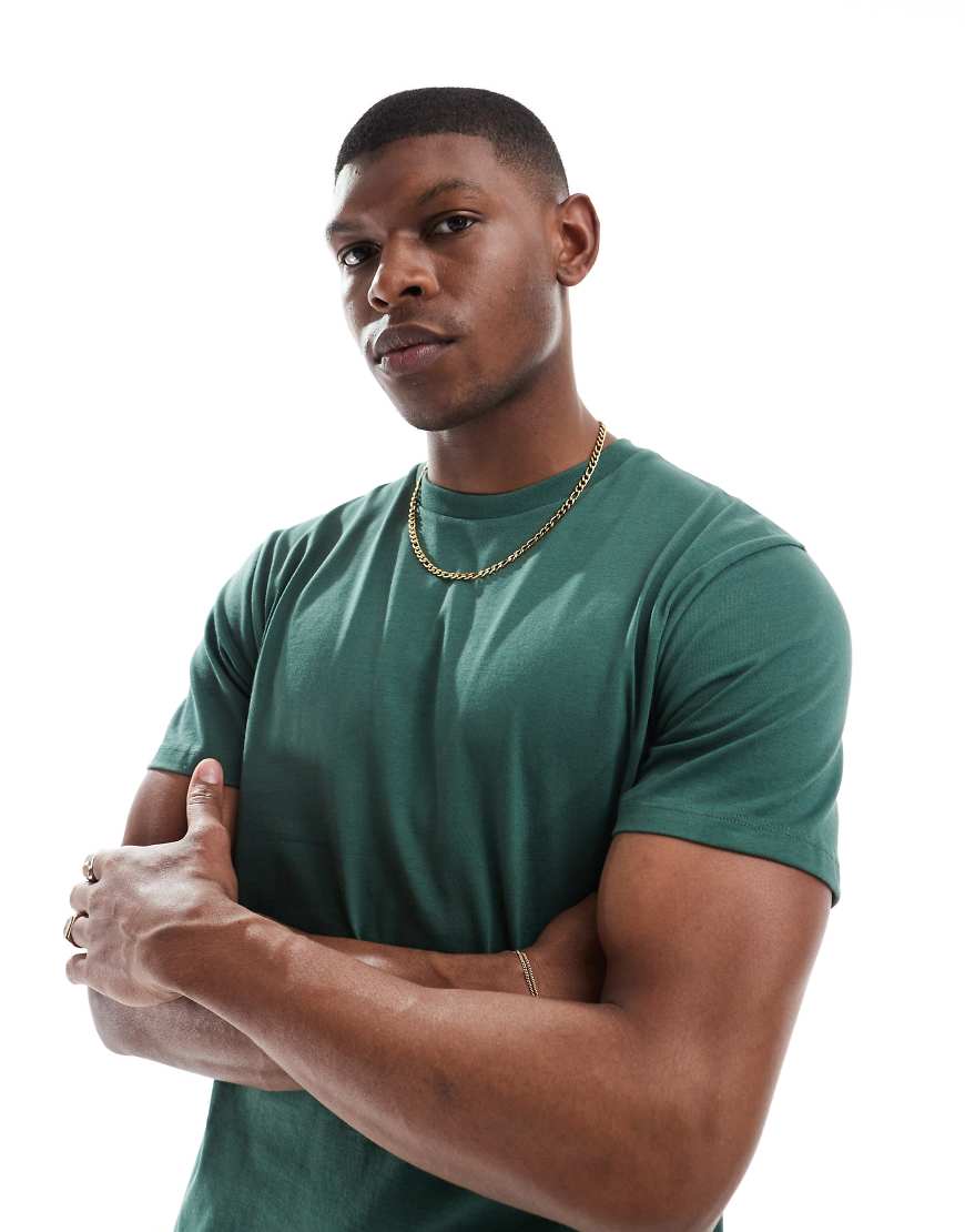 ASOS DESIGN - Basic-T-Shirt in Grün mit Rundhalsausschnitt von ASOS DESIGN