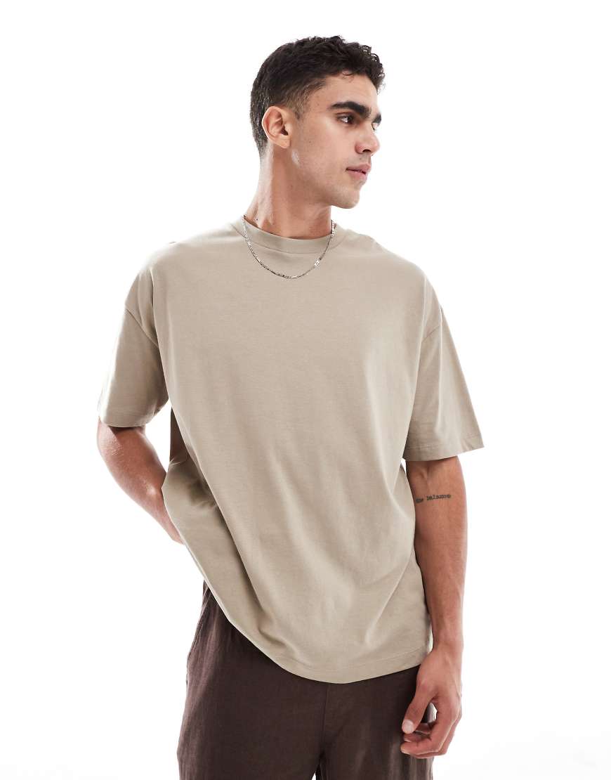 ASOS DESIGN - Basic-T-Shirt in Steinbeige mit Oversize-Schnitt-Neutral von ASOS DESIGN