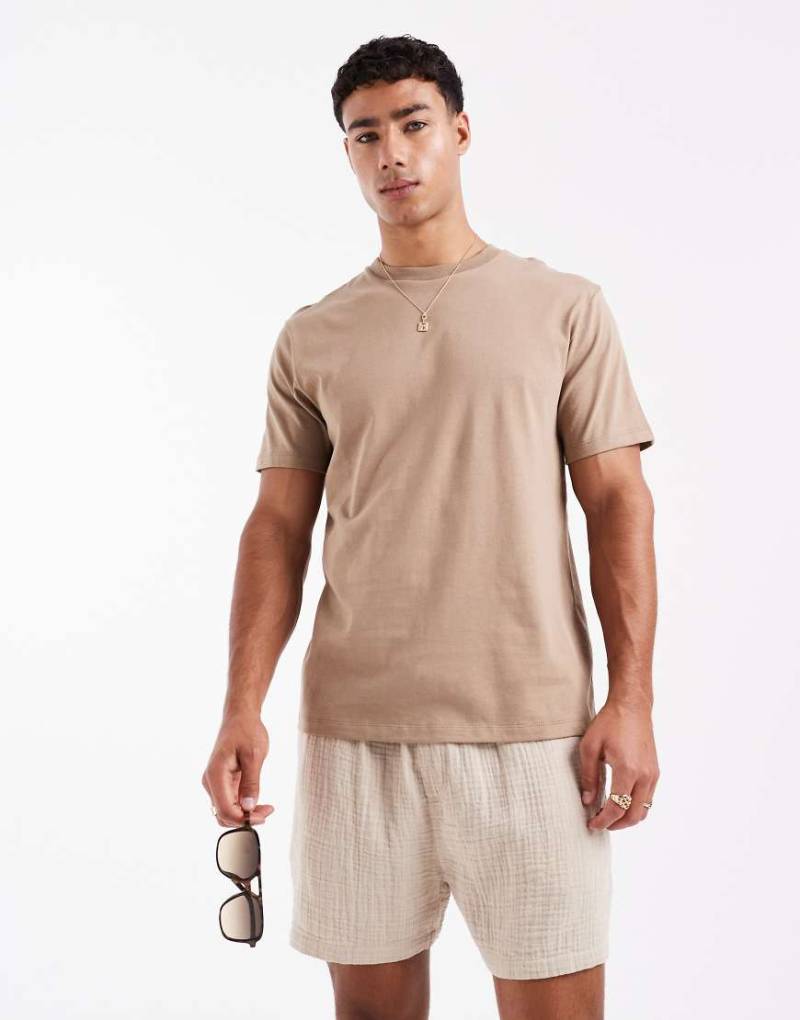 ASOS DESIGN - Basic-T-Shirt in Steinbeige mit Rundhalsausschnitt-Braun von ASOS DESIGN