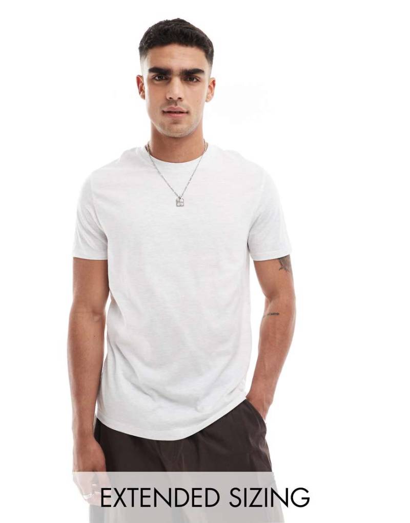 ASOS DESIGN - Basic-T-Shirt in Weiß meliert mit Rundhalsausschnitt-Bunt von ASOS DESIGN
