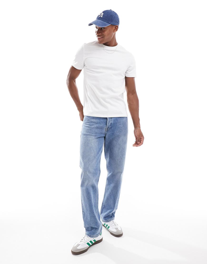 ASOS DESIGN - Basic-T-Shirt in Weiß mit Rundhalsausschnitt von ASOS DESIGN