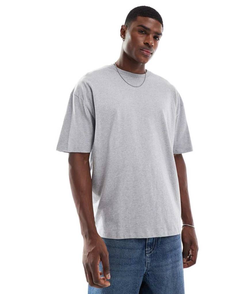 ASOS DESIGN - Basic-T-Shirt in meliertem Grau mit Oversize-Schnitt von ASOS DESIGN