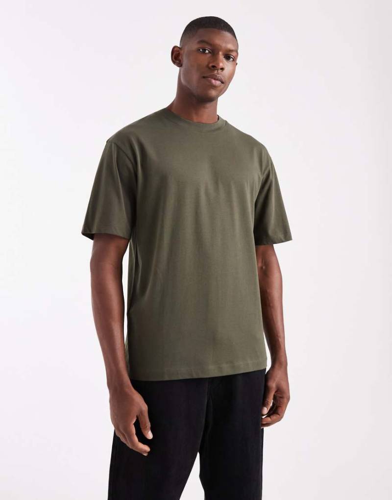 ASOS DESIGN - Basic-T-Shirt mit Relaxed Fit in Khaki-Grün von ASOS DESIGN
