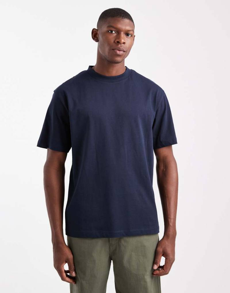ASOS DESIGN - Basic-T-Shirt mit Relaxed Fit in Marineblau von ASOS DESIGN